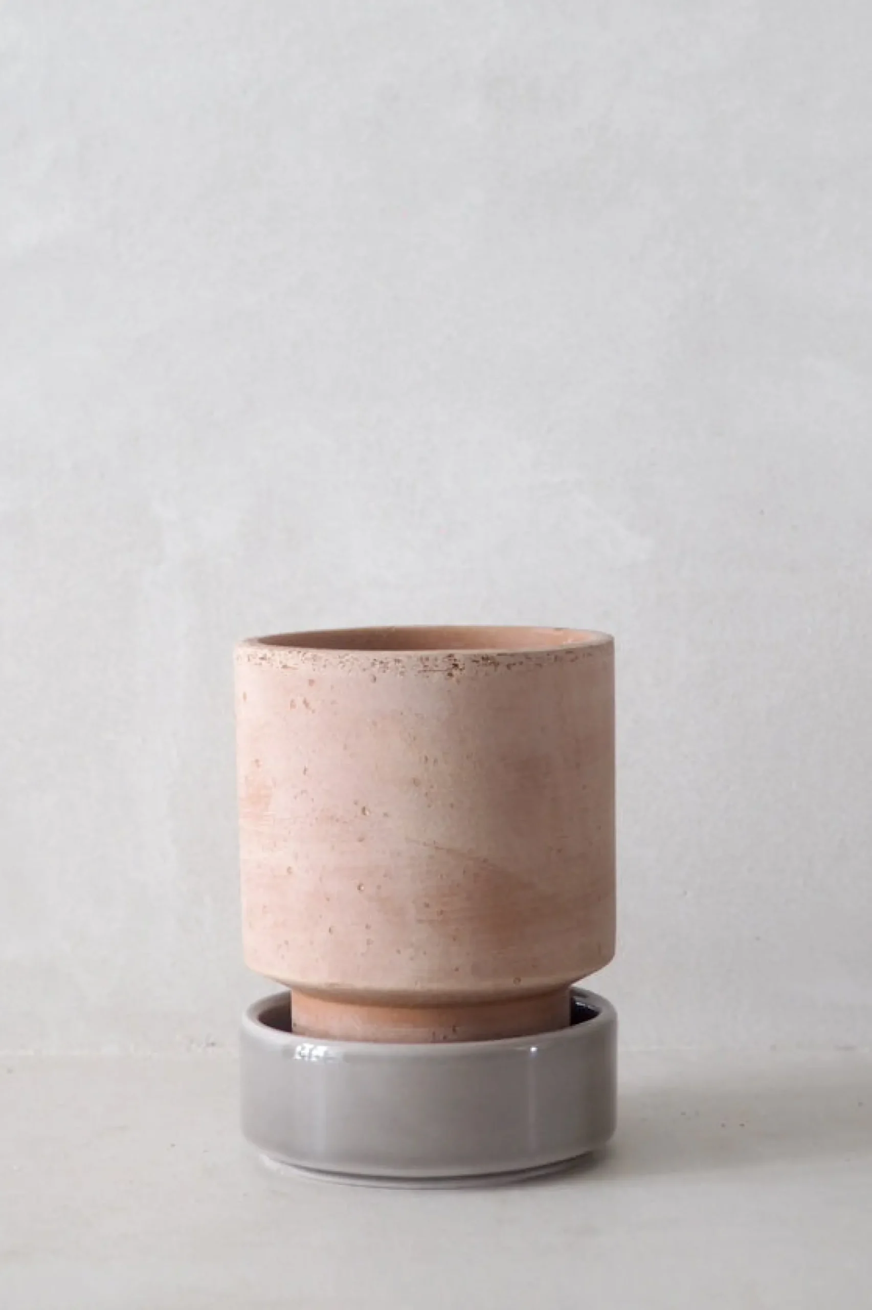 Terrakotta-Krukker|Hoff Krukke Serien^PLANT Hoff krukke, raw rosa + grå underskål